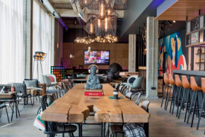 Moxy Copenhagen Sydhavnen in Kopenhagen